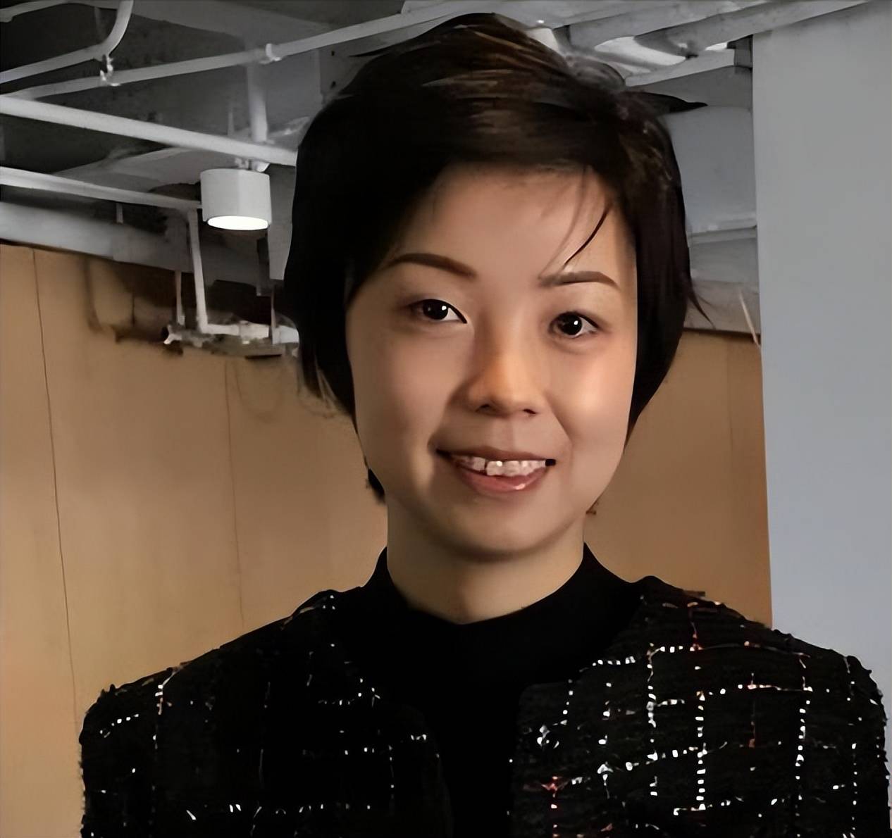 张怡宁64岁老公近照曝光,6岁儿子长得像妈妈,父子关系似爷孙