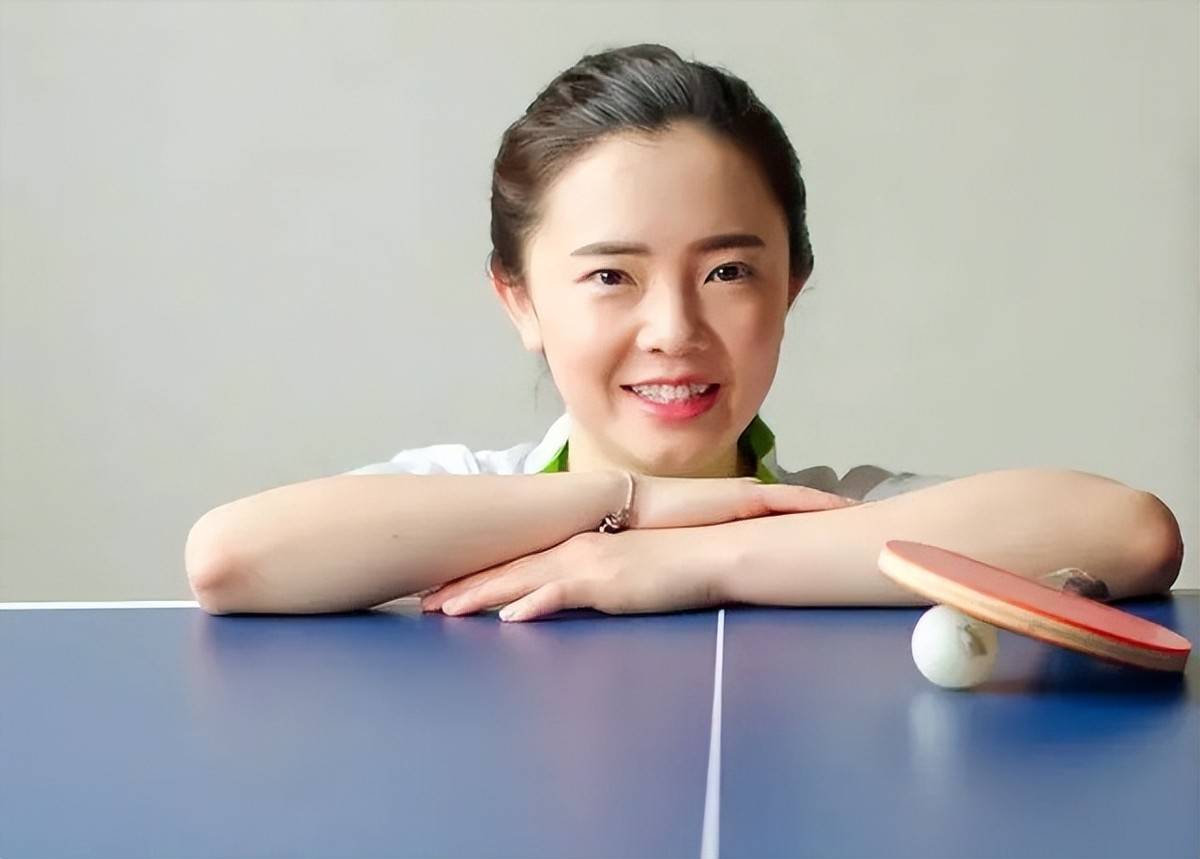 原创华裔乒坛女神田志希叫樊振东东哥想与樊振东组跨国混双