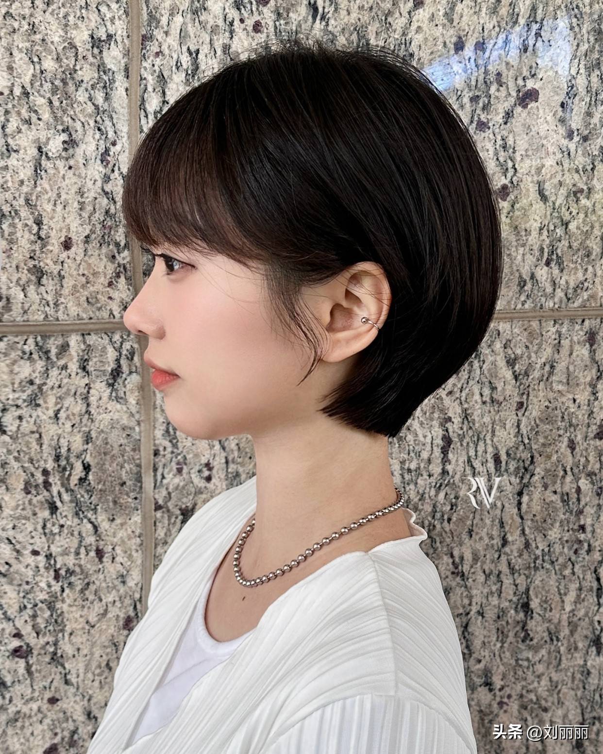 厌倦长发单调乏味打造可盐可甜短发轻松美出新高度