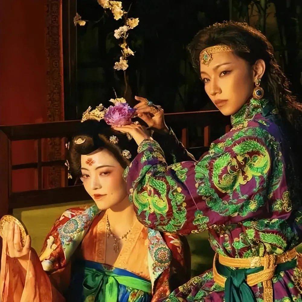 顶级剧《长安的荔枝》扑了！易烊千玺张天爱都救不了__顶级剧《长安的荔枝》扑了！易烊千玺张天爱都救不了