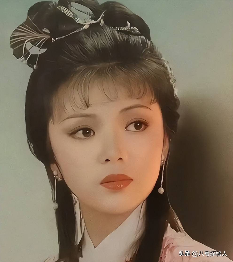 怀旧70年代港星,小龙女陈玉莲,凭3次转折改变一生
