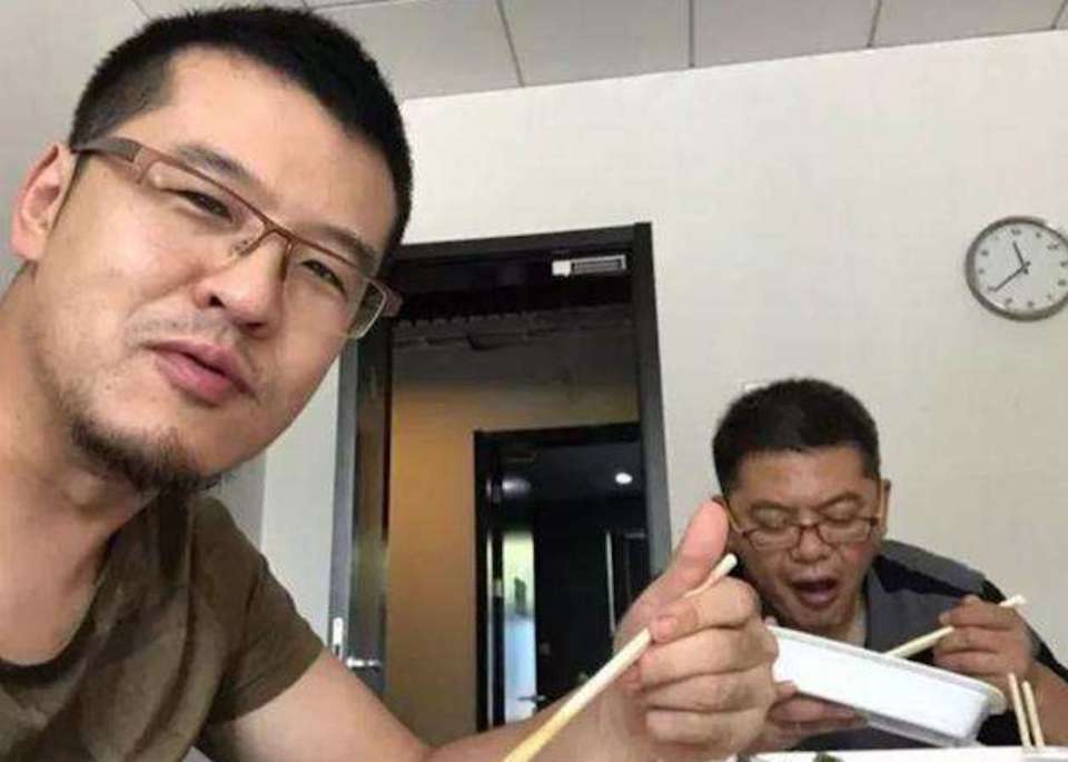 杨瀚森热度持续，杨毅深夜回应青岛总经理，这算是杠上了！
