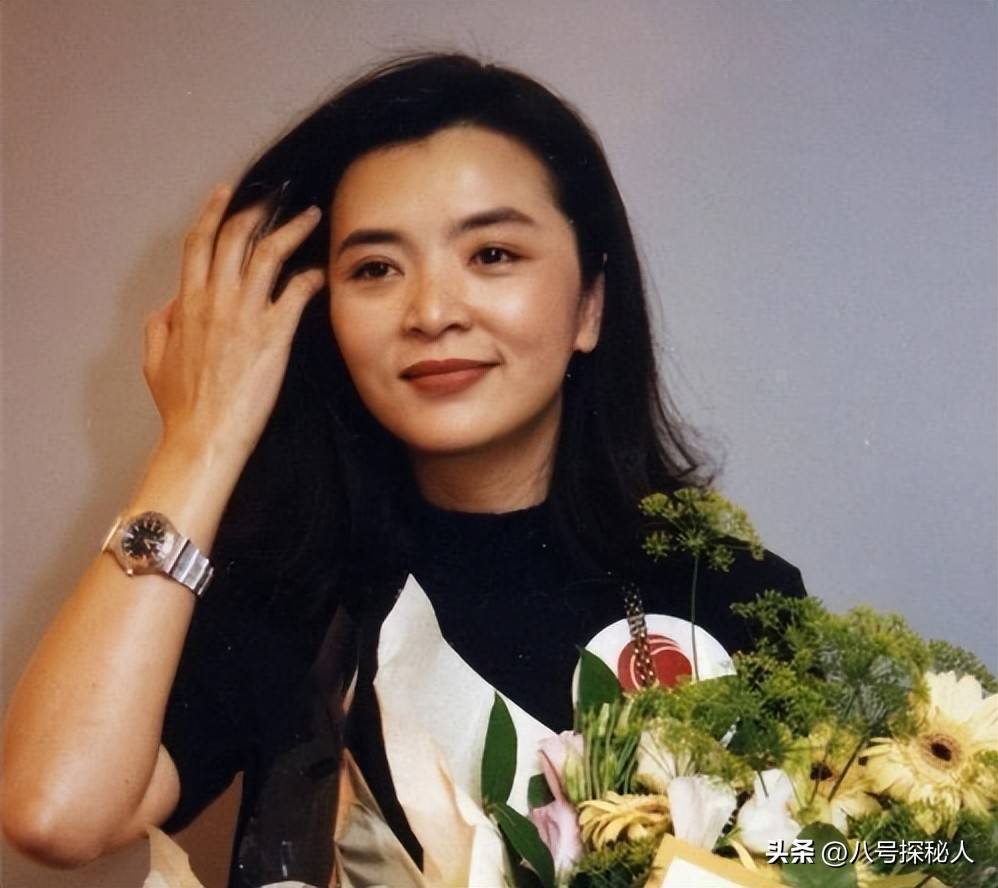怀旧70年代港星,小龙女陈玉莲,凭3次转折改变一生