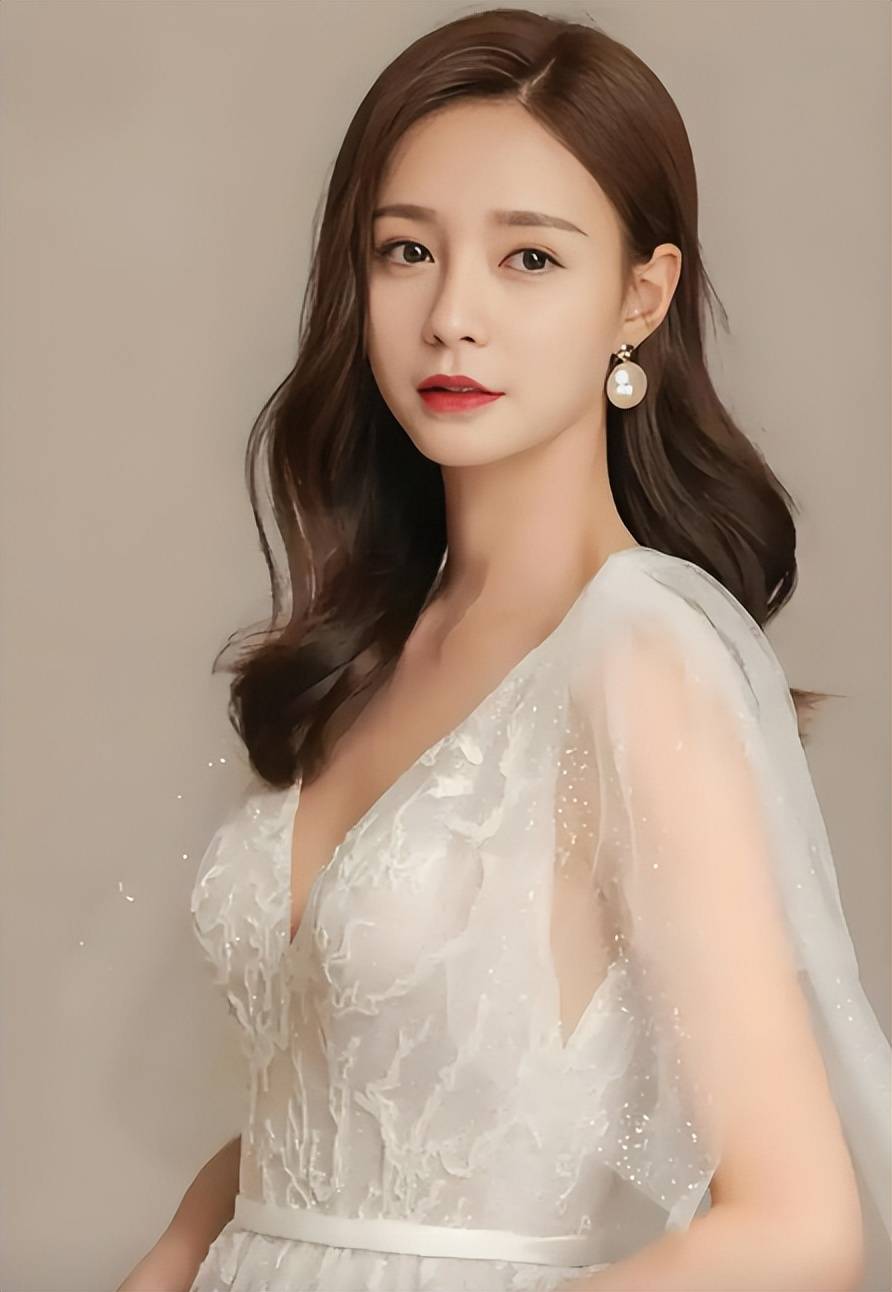 沈梦辰杜海涛结婚3年,广场舞成瘾,外貌差距愈加明显