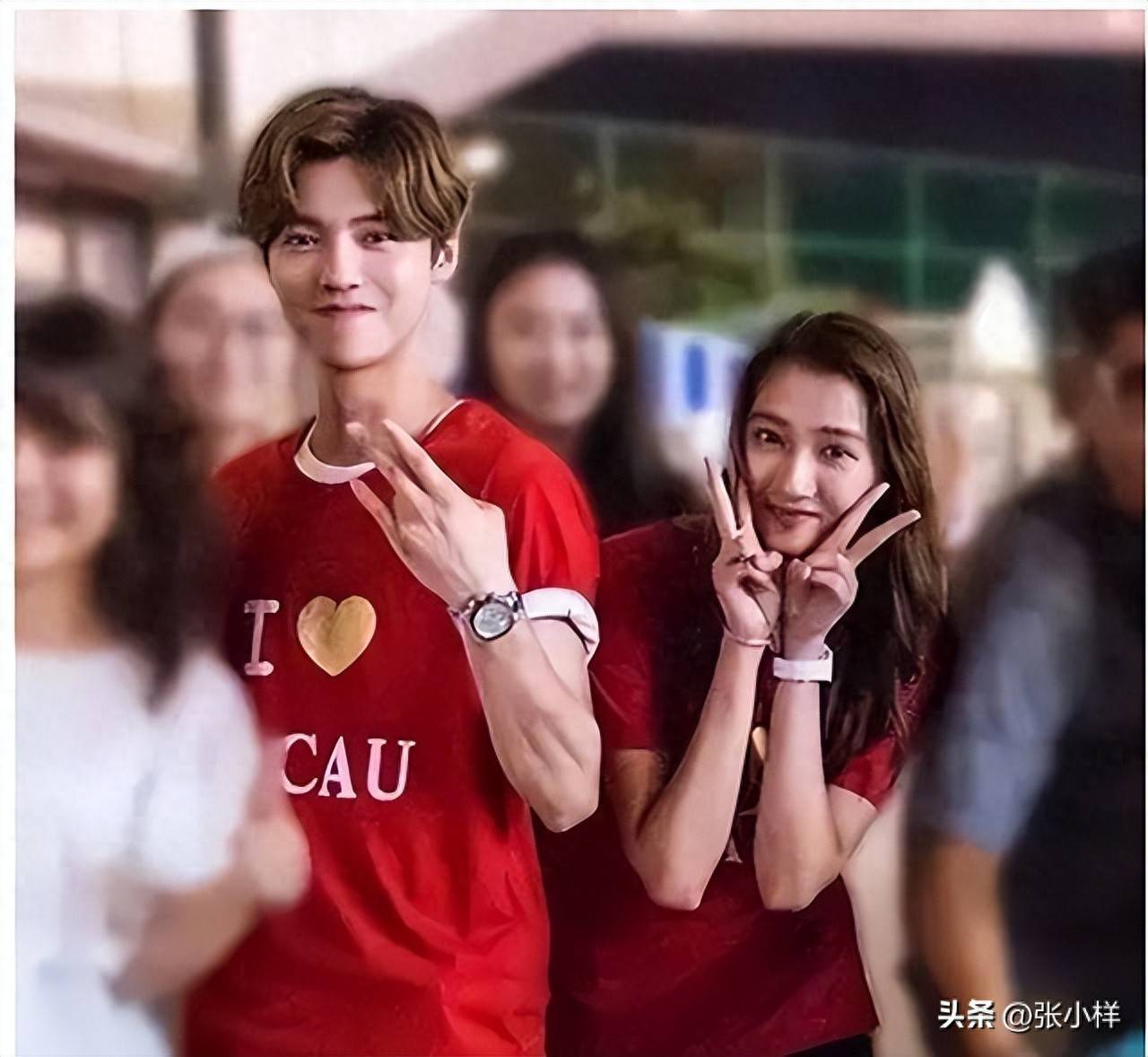 鹿晗手机屏保疑似是和关晓彤的合照,鹿晗关晓彤现在关系怎样?