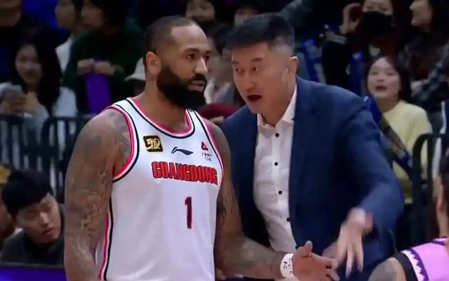 吉伦沃特爆料吸食违禁品内幕，存在D品犯罪嫌疑，杜锋牵涉其中