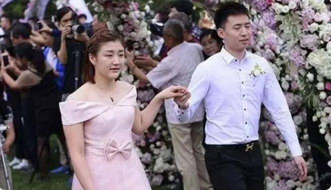 陈梦理想型曝光引发热议，方博澄清两人关系