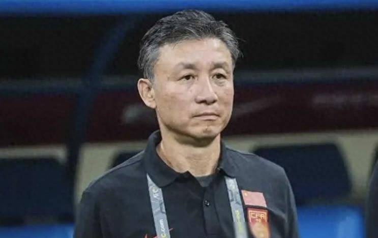 成耀东刚出任上港二队主教练，就有可能对阵容补强，引进三位新援