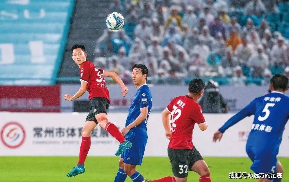 江苏城市足球联赛火爆背后：苏超能否取代中超？