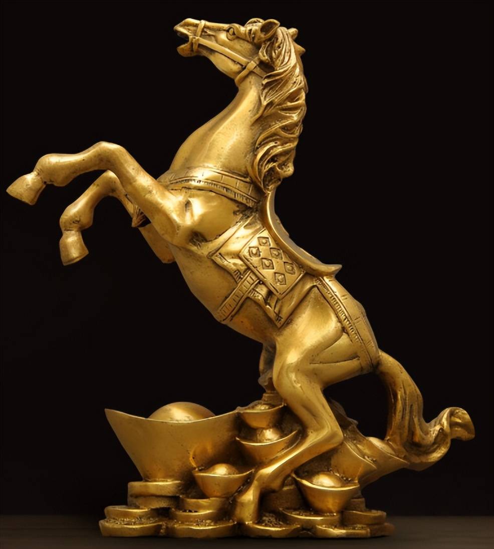 今年七月生肖马运势如何(7月份生肖马运势)