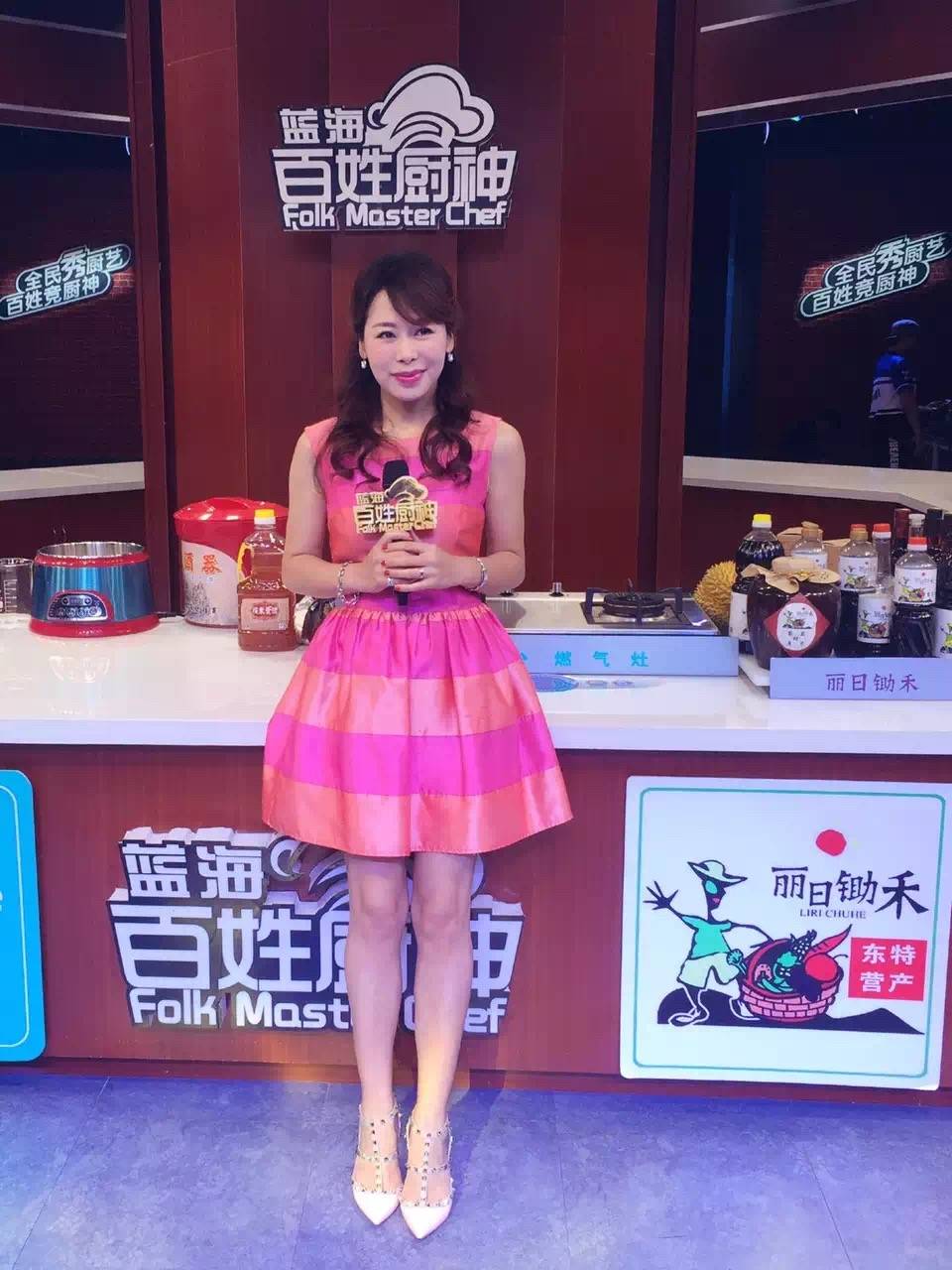 演员田慧现状:定居泰国住豪宅,52岁身材火辣,享受单身生活