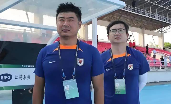韩鹏执教鲁能，蒿俊闵或回归担任定位球教练