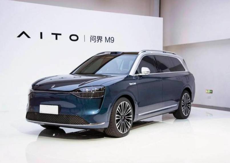 小米新车型曝光：大型SUV，要与问界M9短兵相接了？