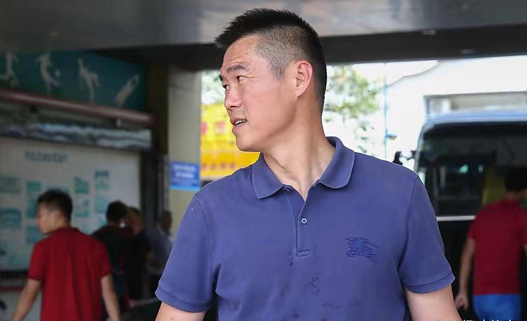 山东泰山临时主帅人选解析：为何不让宿茂臻接任？