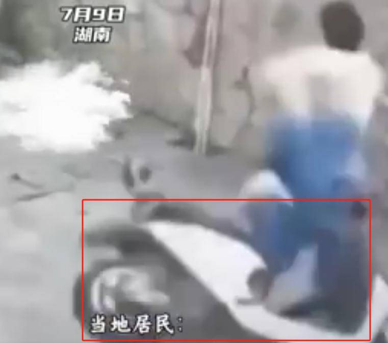 改装没过夜电动车为何一踩油门就冲飞?学生明明未成年,改装环