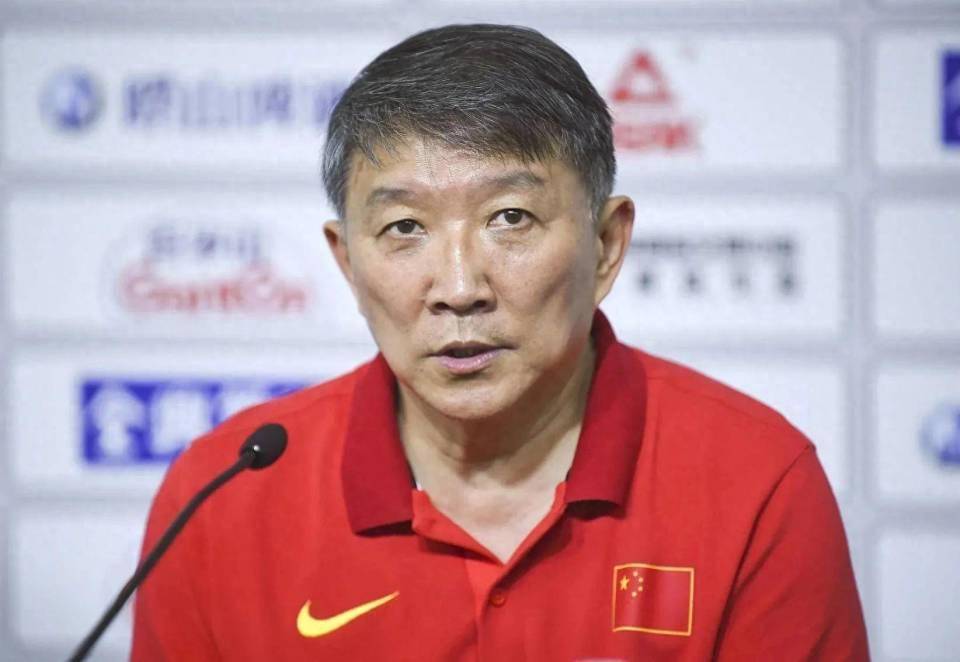 错怪宫鲁鸣？中国女篮相关人士：李梦缺席亚洲杯并非与宫鲁鸣不合