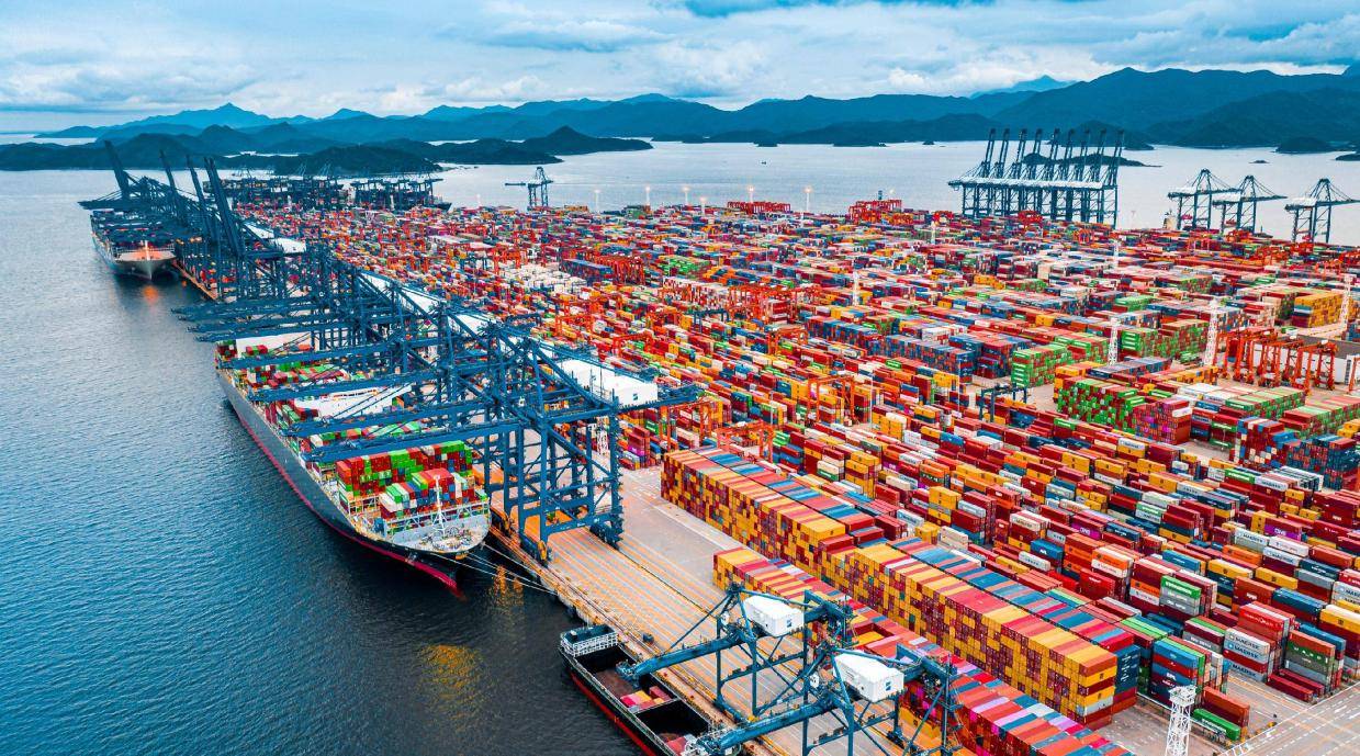 海关总署： 上半年我国货物贸易进出口同比增长2.9%