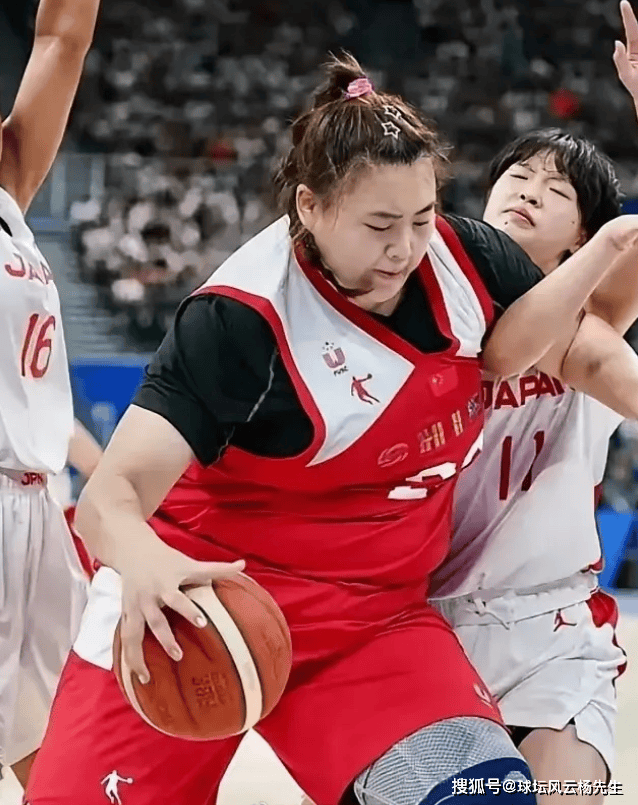 中国女篮惊天逆转！75-70力克日本晋级大运会四强