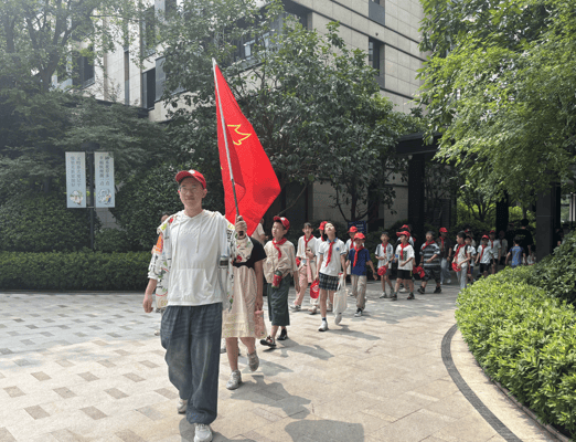 垃圾分类在这里“玩”出成长新范式(图2)