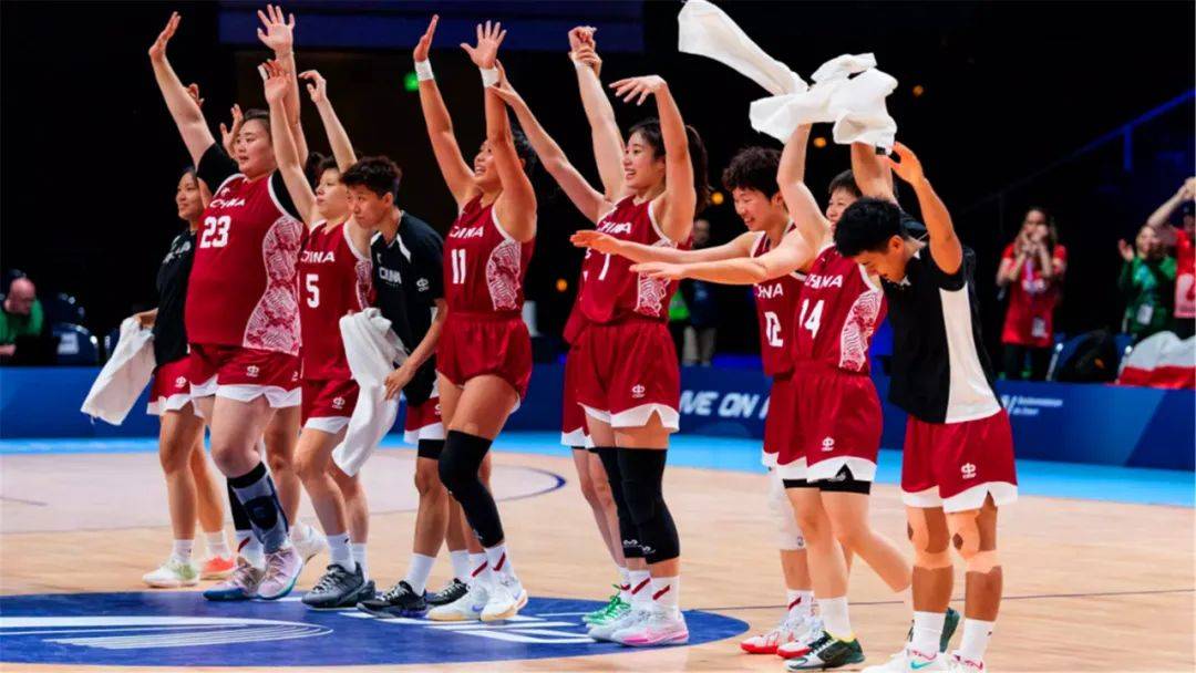 中国女篮大运会夺冠！三新星崛起，宫鲁鸣或重塑阵容