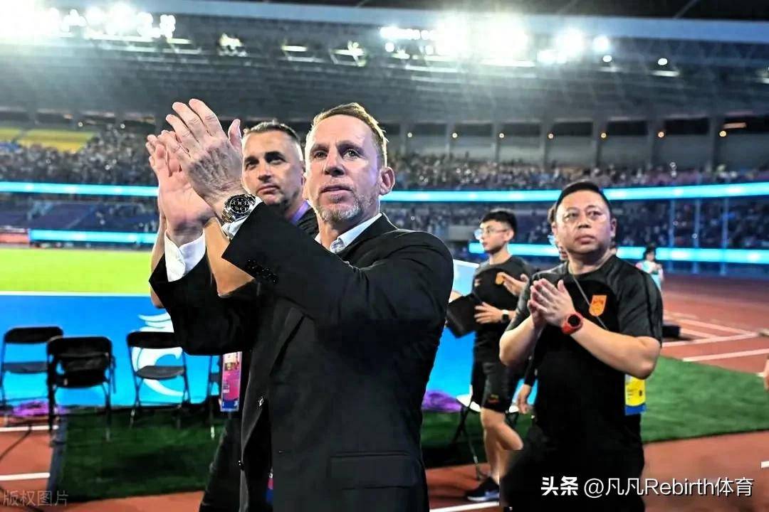 国足新帅锁定欧洲教头！200万欧预算下的五大候选