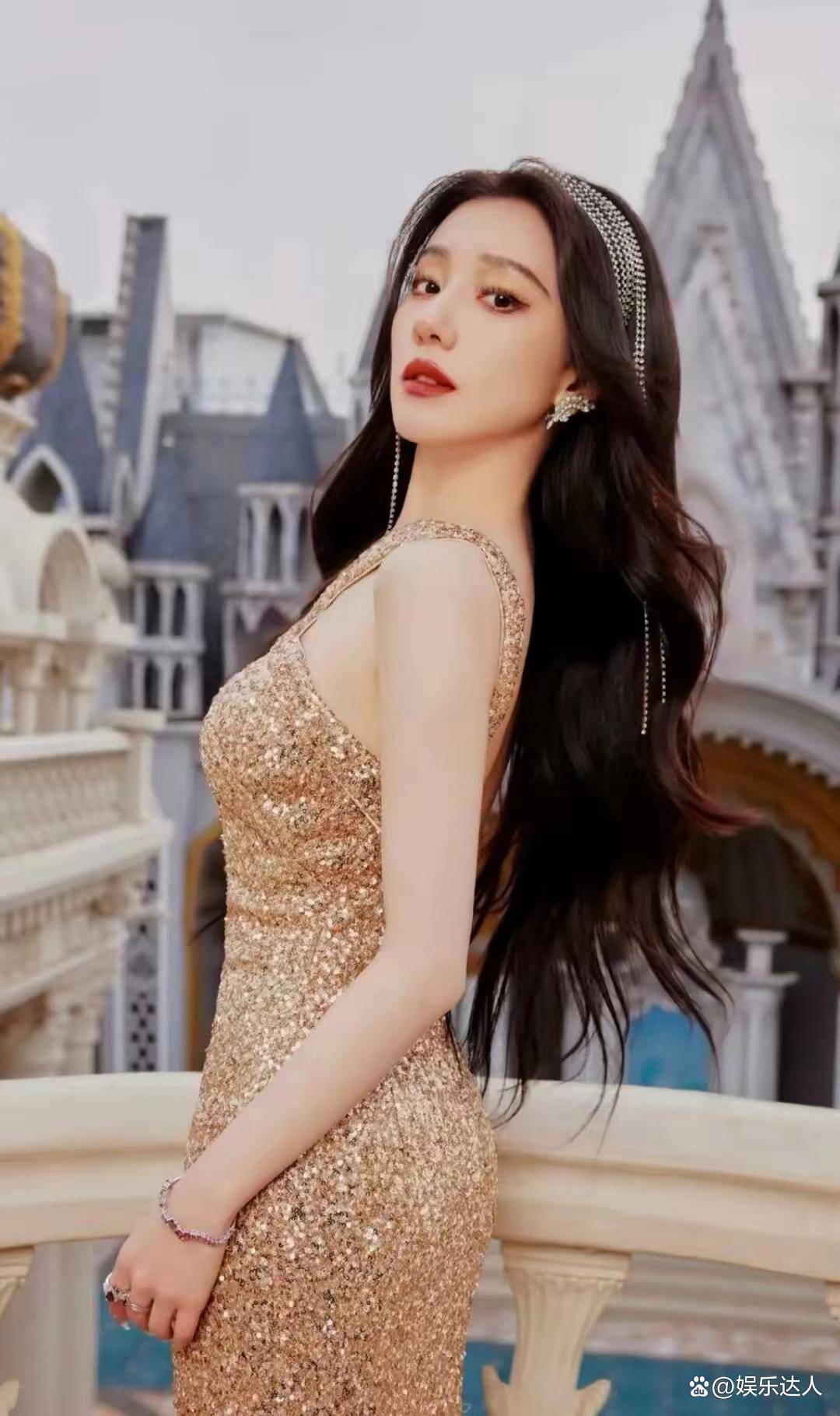 阳城女神王鹤润一位才华出众的女演员