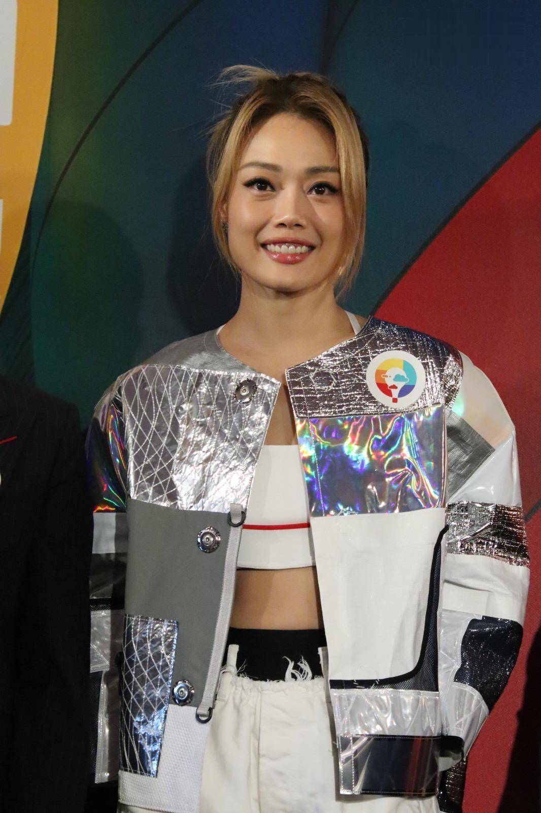 天后容祖儿回应英皇传陷入166亿债务危机亲述老板杨受成真实对话