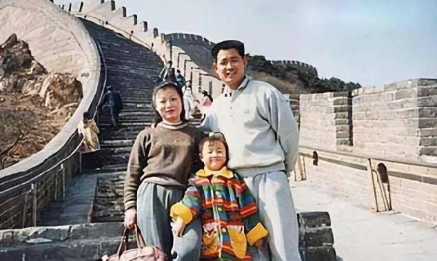 聂海胜上太空之前,妻子向他提出离婚,保密生活究竟隐藏多少辛酸