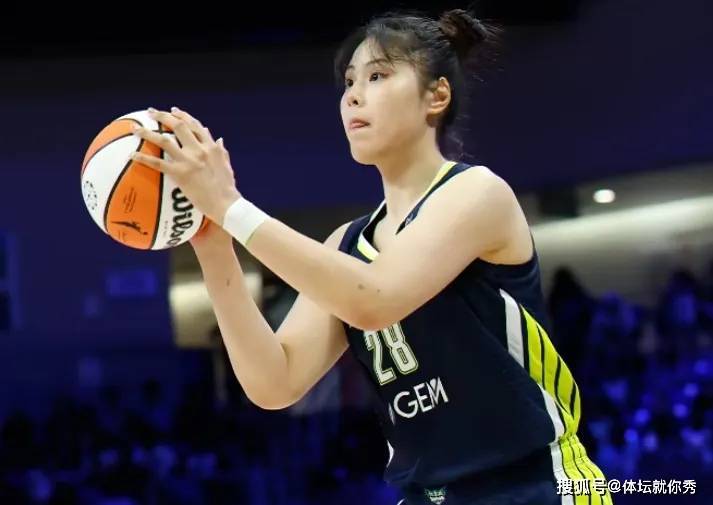 3分3板2失误！李月汝真要被裁了？