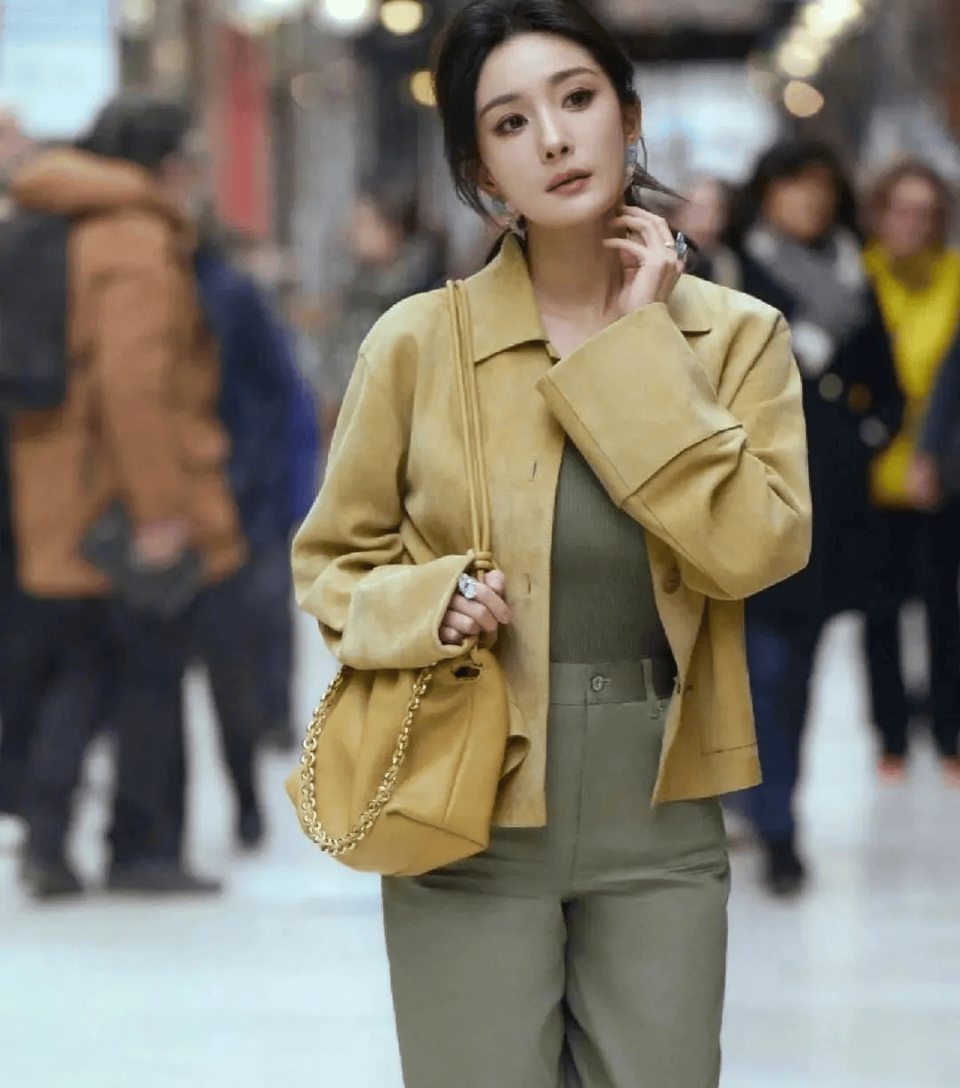 杨幂早期竟然这么甜美!软软的,糯糯的,好水灵好少女