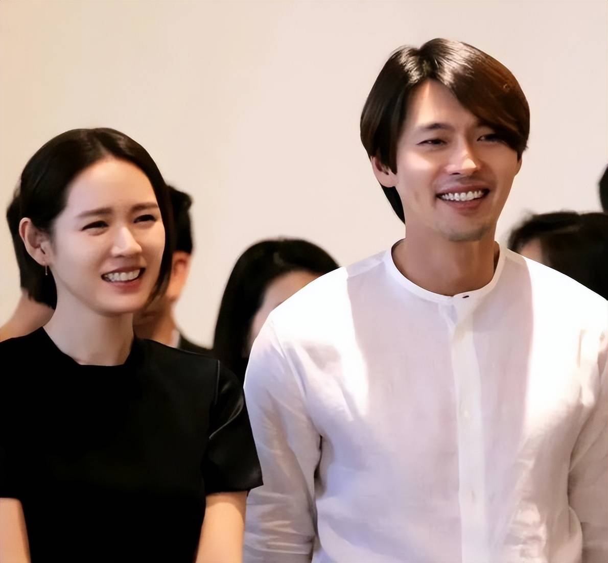 孙艺珍自曝,和玄彬结婚的原因,周围人总说我像他,我就一直看他