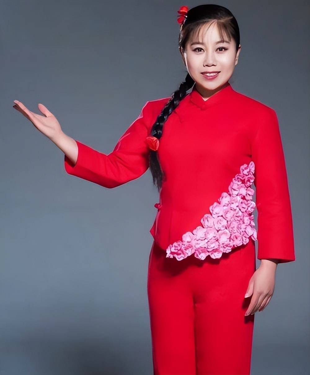 为了登上星光大道,花费120万欠债40万的崔苗,后来如何了?