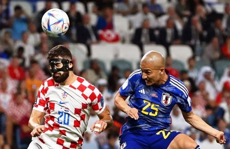 亚洲足球真正意义上的突破——2026年世界杯，有球队打进十六强就行了
