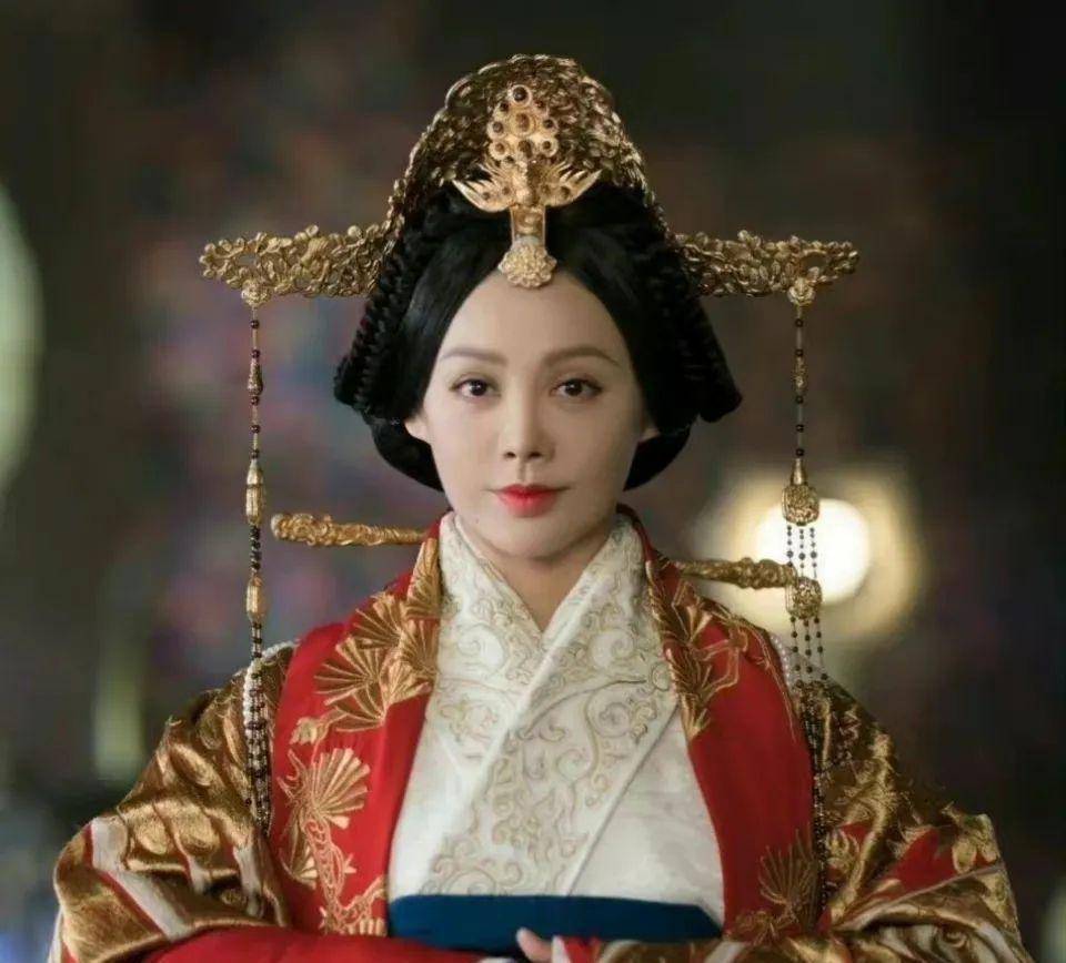 宁静身上这股"老人味儿",让她成为我们最讨厌的旅游搭子!