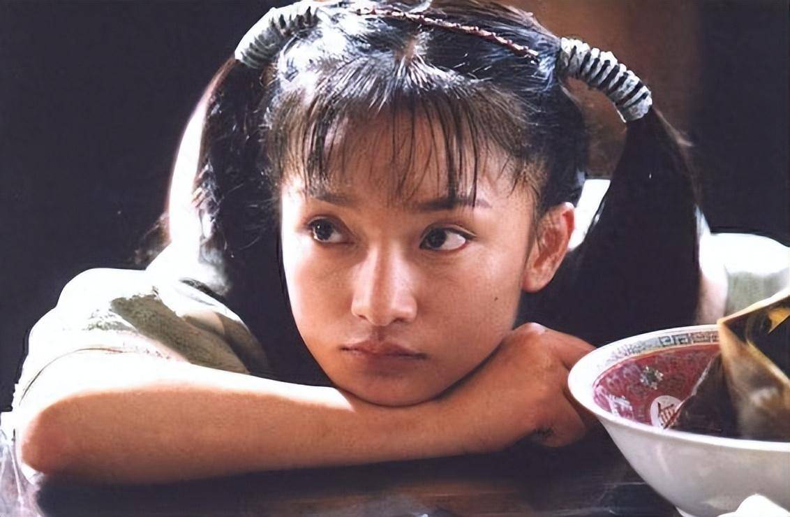 周迅说我依然向往爱情但我没资格女人要懂感情该在何时拐弯