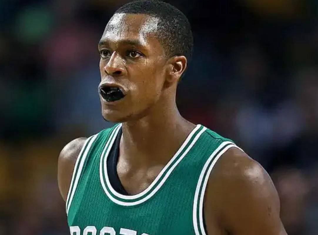 隆多:从NBA夺冠走向腰旗橄榄球巅峰