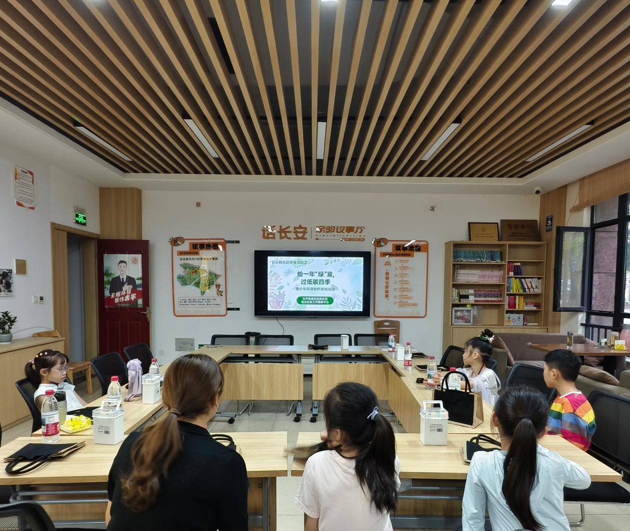 长安路社区成功举办“绘一年‘绿’意，过低碳四季”环保创作体验活动 (图2)