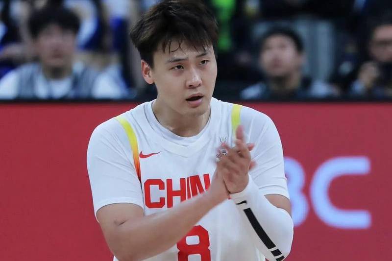 金额刷新CBA历史！中国男篮队长赵睿天价转会北京