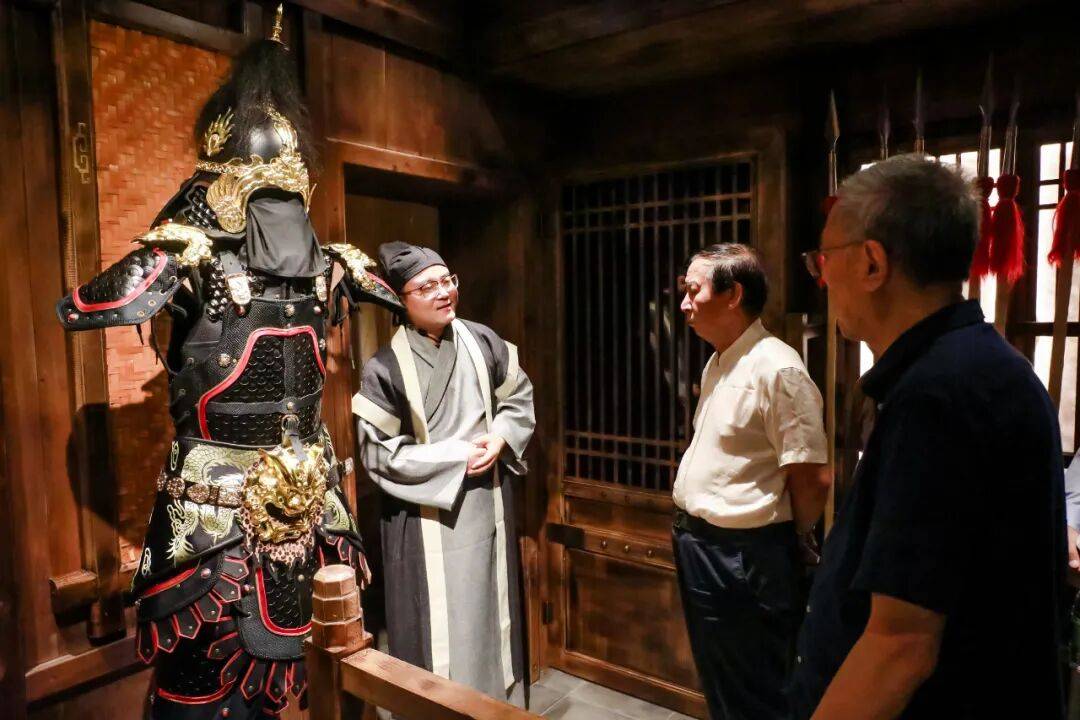 以“超沉浸業(yè)態(tài)”引領(lǐng)文旅數(shù)字化轉(zhuǎn)型，視果科技聯(lián)合出品《萬里長城》全感劇場八達(dá)嶺店開幕-DVBCN