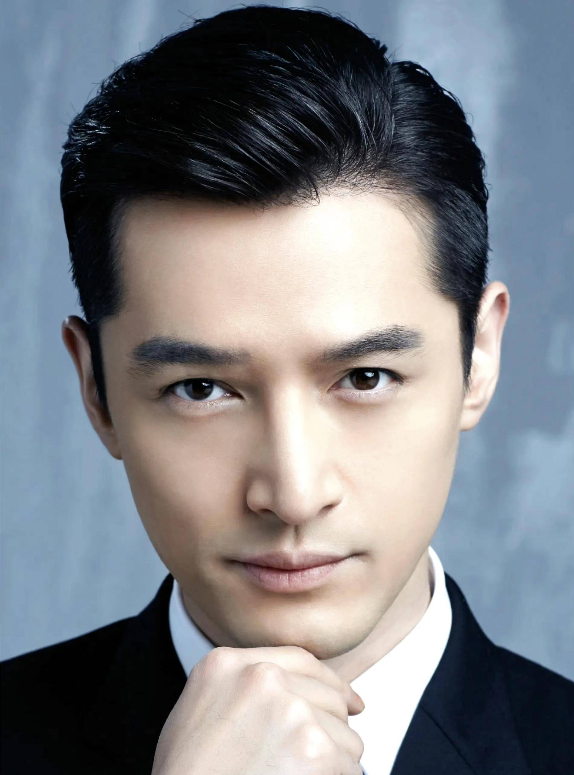 胡歌五次入围白玉兰,繁花演技再获认可,影帝之路步步高升!