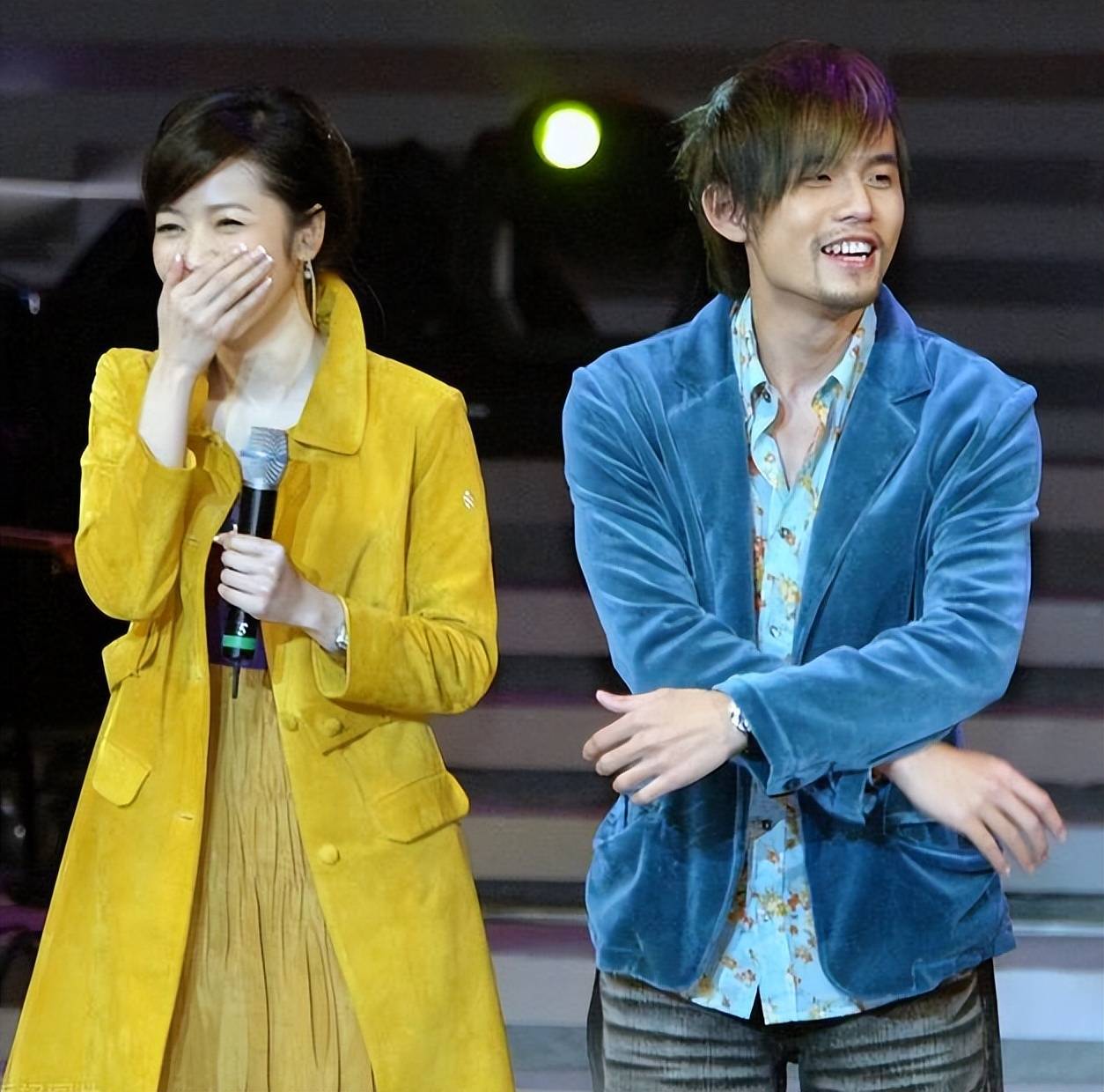 这一次,周杰伦终于不藏了,原来这才是侯佩岑失败的原因