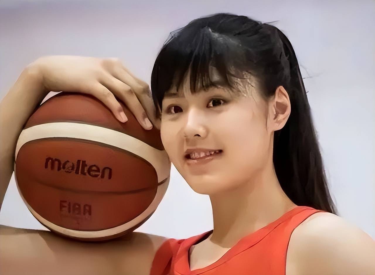 完全没提李梦！宫鲁鸣最新采访，称中国女篮的未来，离不开三个人