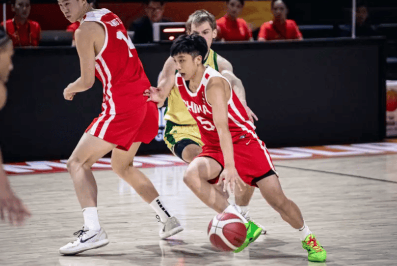 直言！U16负澳洲非偶然，专家称需学姚明走出去，适应对抗