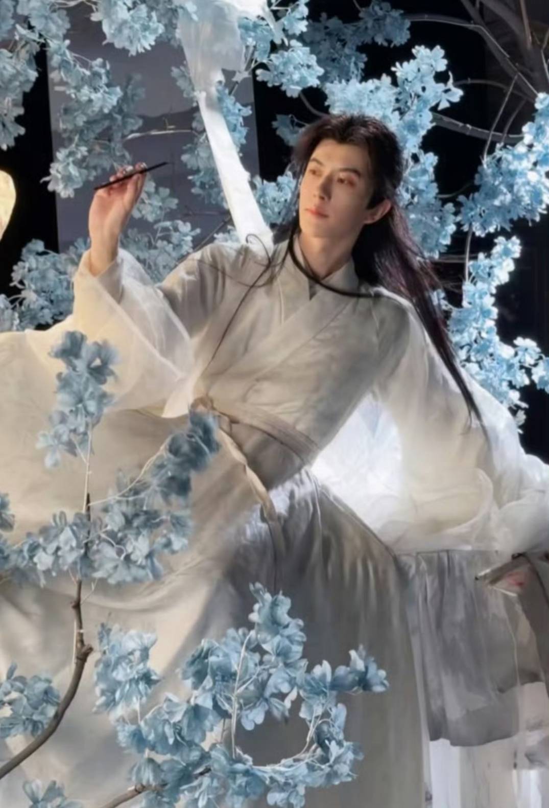 于朦胧骤然离世:白真上神归仙宫,痛煞万千心