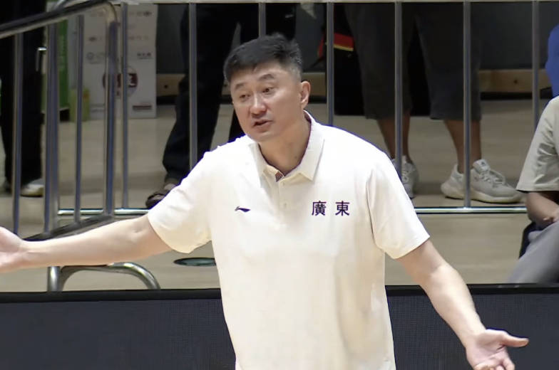 终于打出来了！张昊打成广东队锋线大腿，杜锋直接给出首发三号位