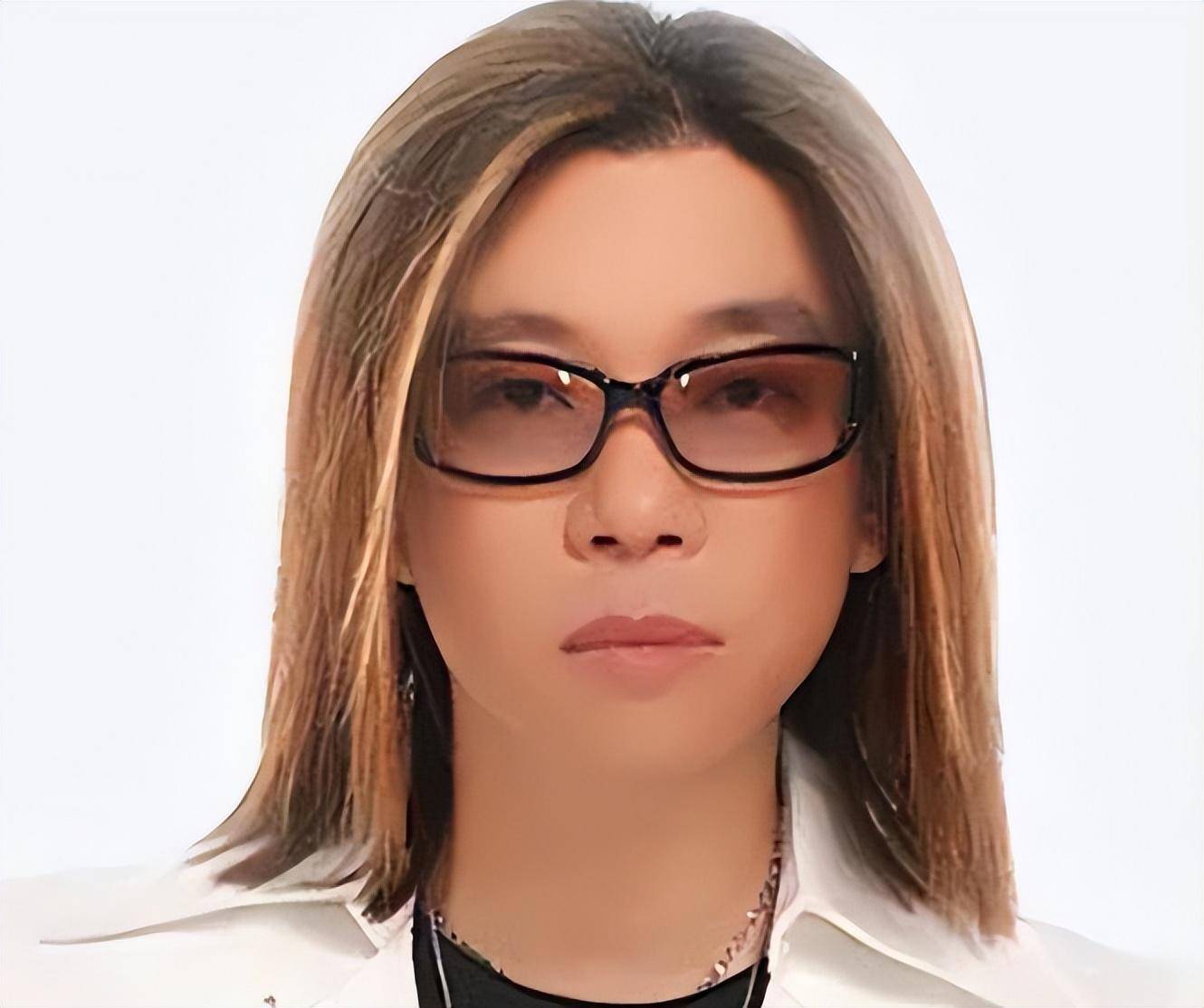 歌手郭峰22岁年少成名将一生都献给音乐61岁仍未婚无子女