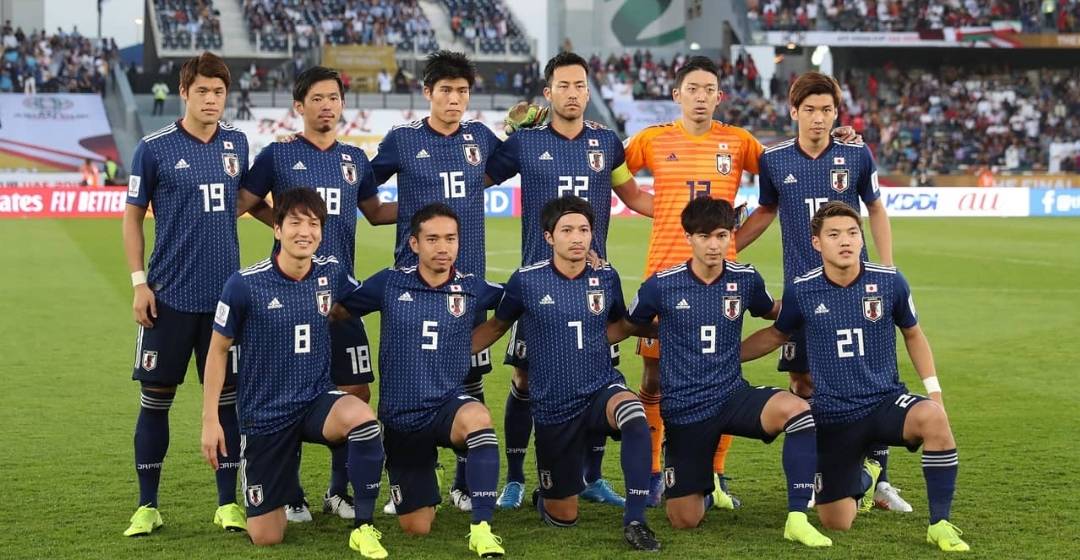 足坛新纪元：西班牙登顶国际足联排名，阿根廷王朝谢幕