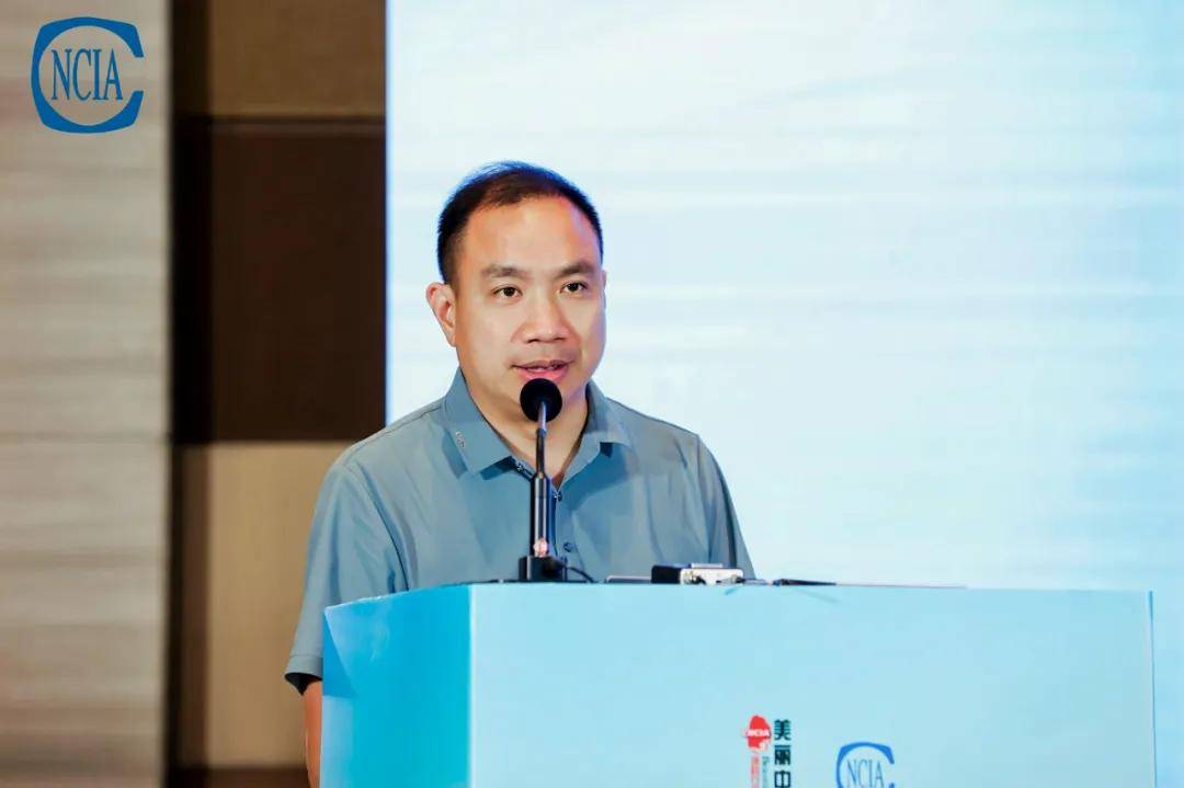 涂家具丨技术锚点·生态赋能，君子兰水漆重塑定制家居竞争力 