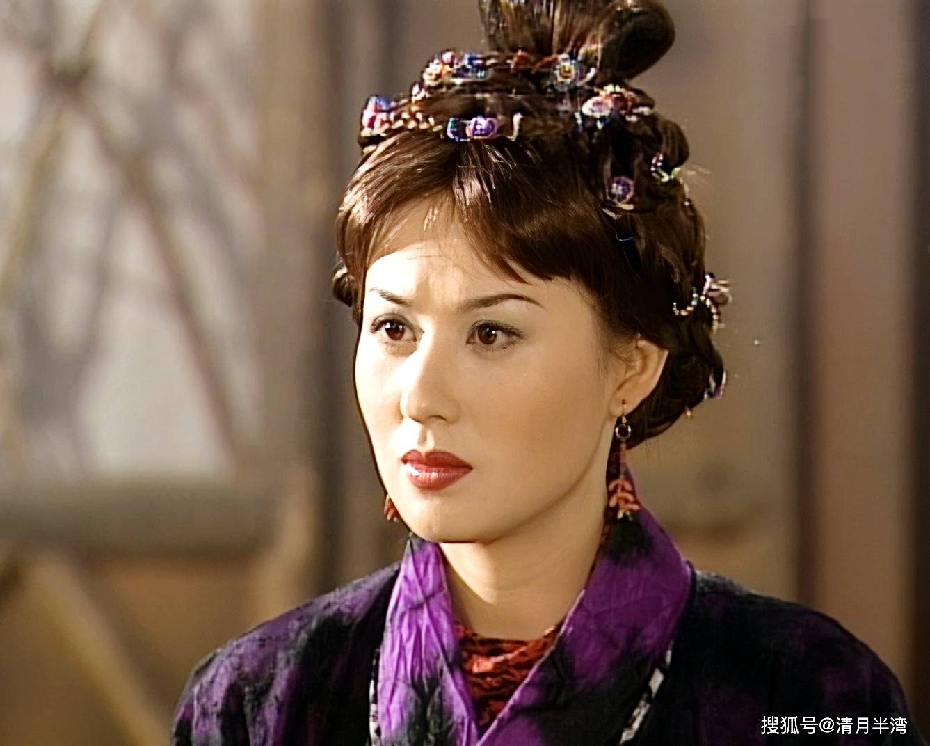 1993年的武侠剧《如来神掌再战江湖》,江欣燕是峨嵋派大弟子公孙灵凤