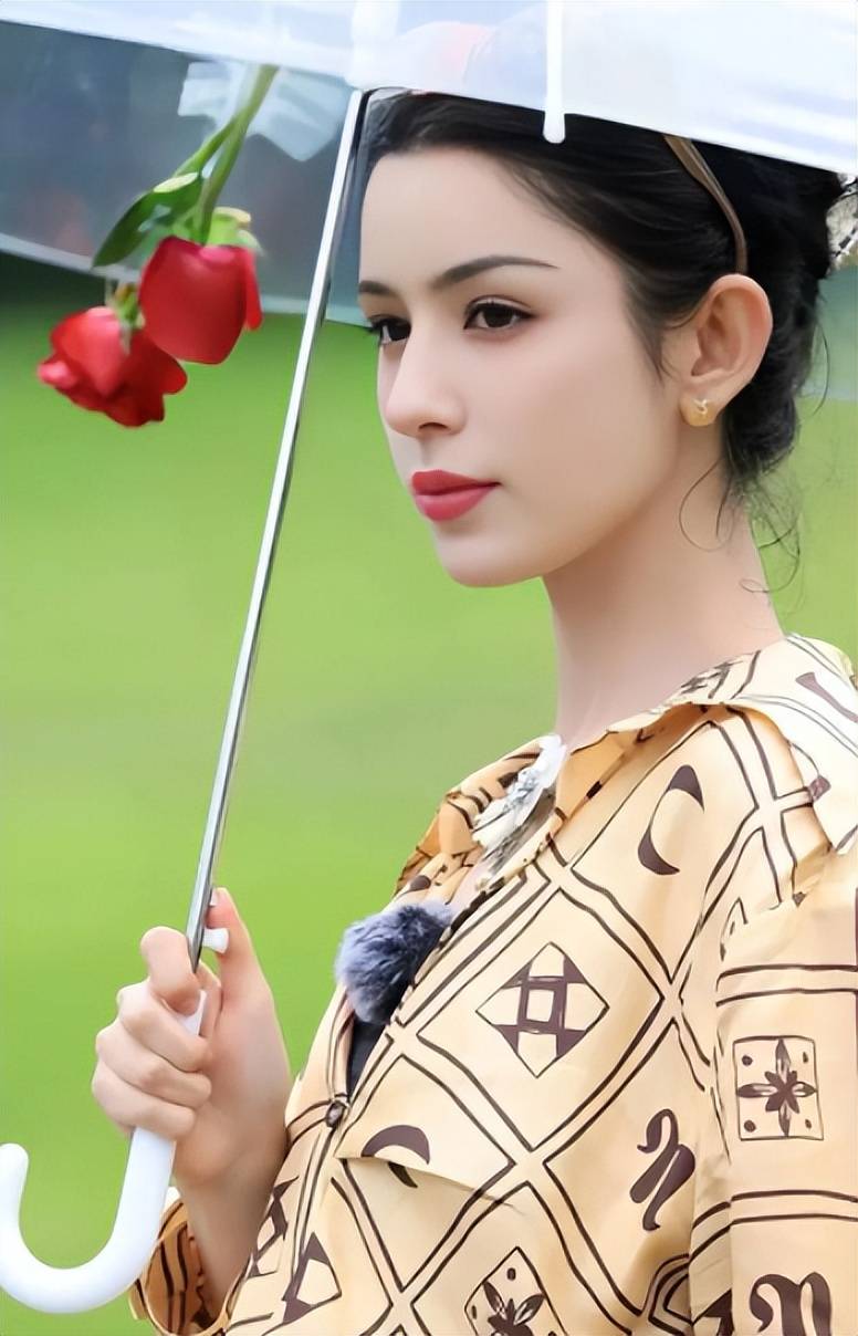 原创清纯玉女不红了一舞成名被陈赫签约却因蜡烛门丑闻翻车